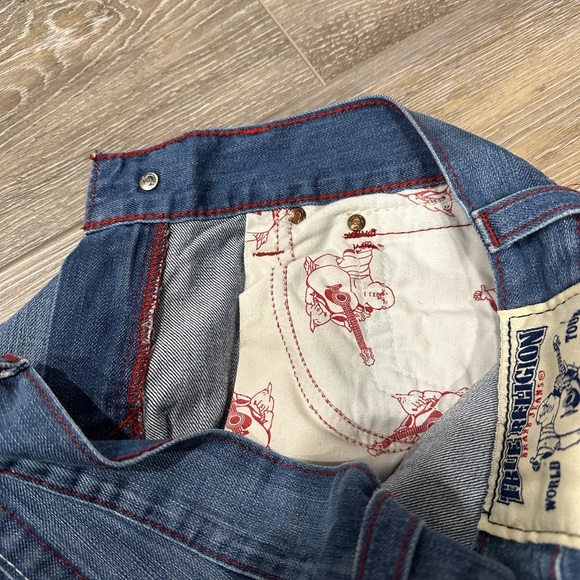 TRUE RELIGION BOOTCUT JEANS [Size 32] - Picture 8 of 8